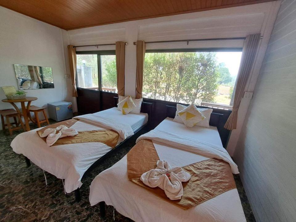 Chomduen Phu Kao Resort Non Sang Chambre photo